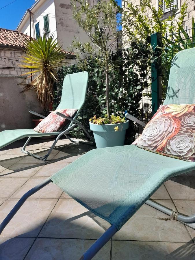 Rooms & Apartment Lasta Split Exterior foto